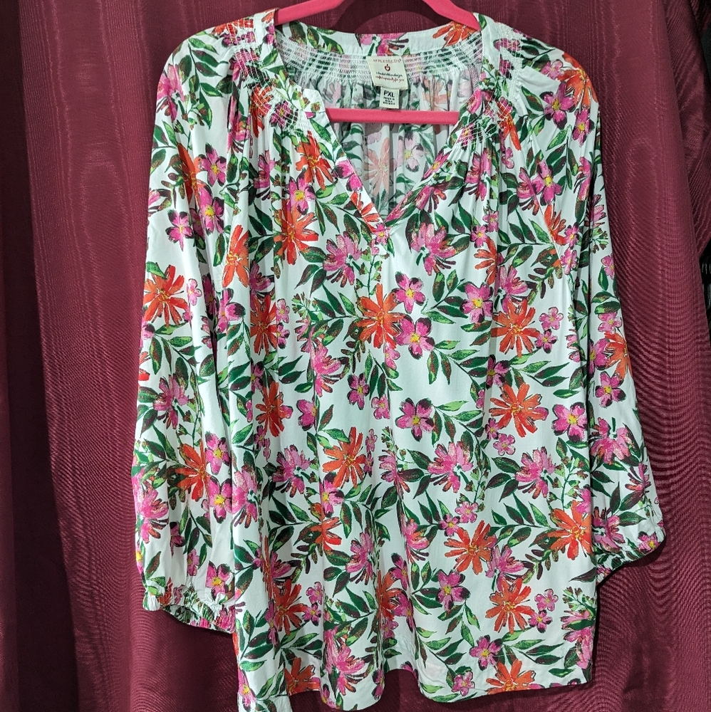 Apple seeds limited edition shirt